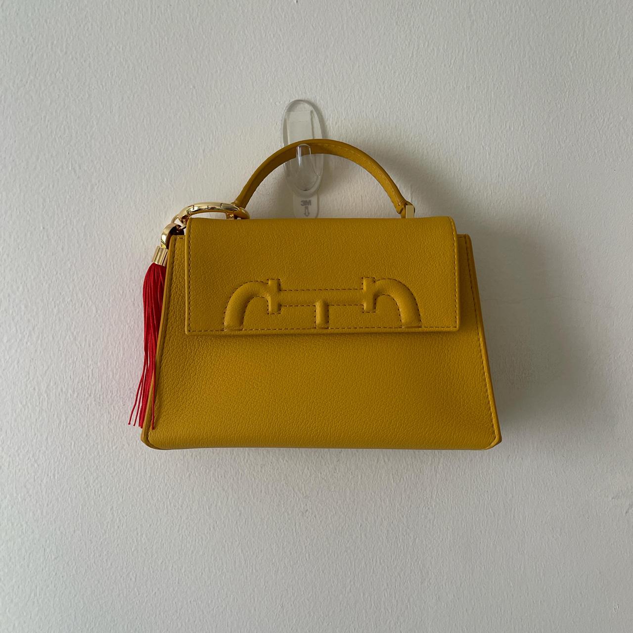 item listed by closetbyher