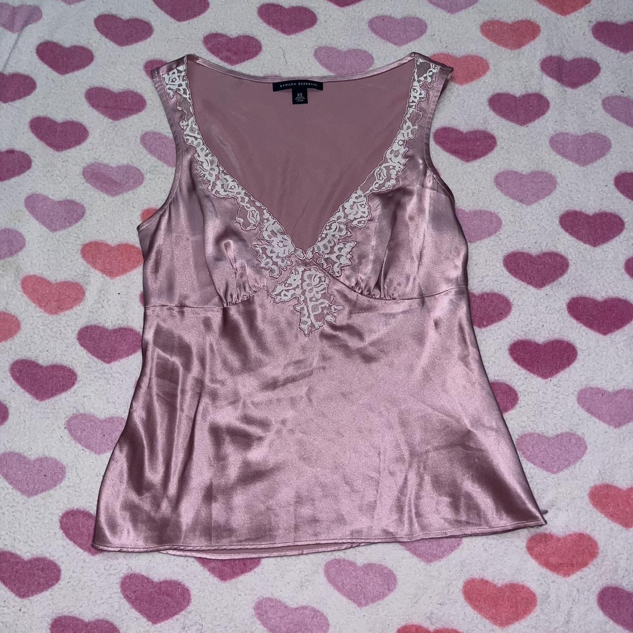 Banana Republic Women's Vest Depop