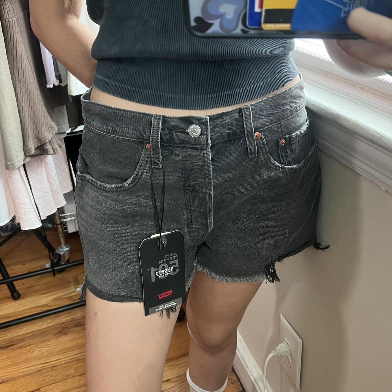 Levis 501 deals trashed black shorts