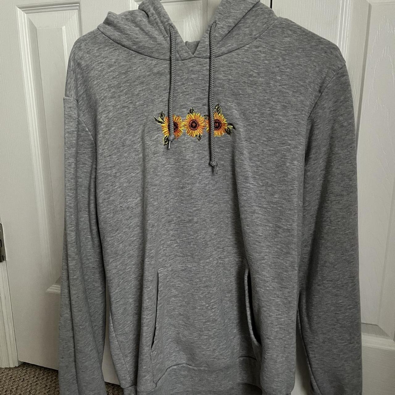 Rue 21 Women's Grey and Yellow Hoodie | Depop