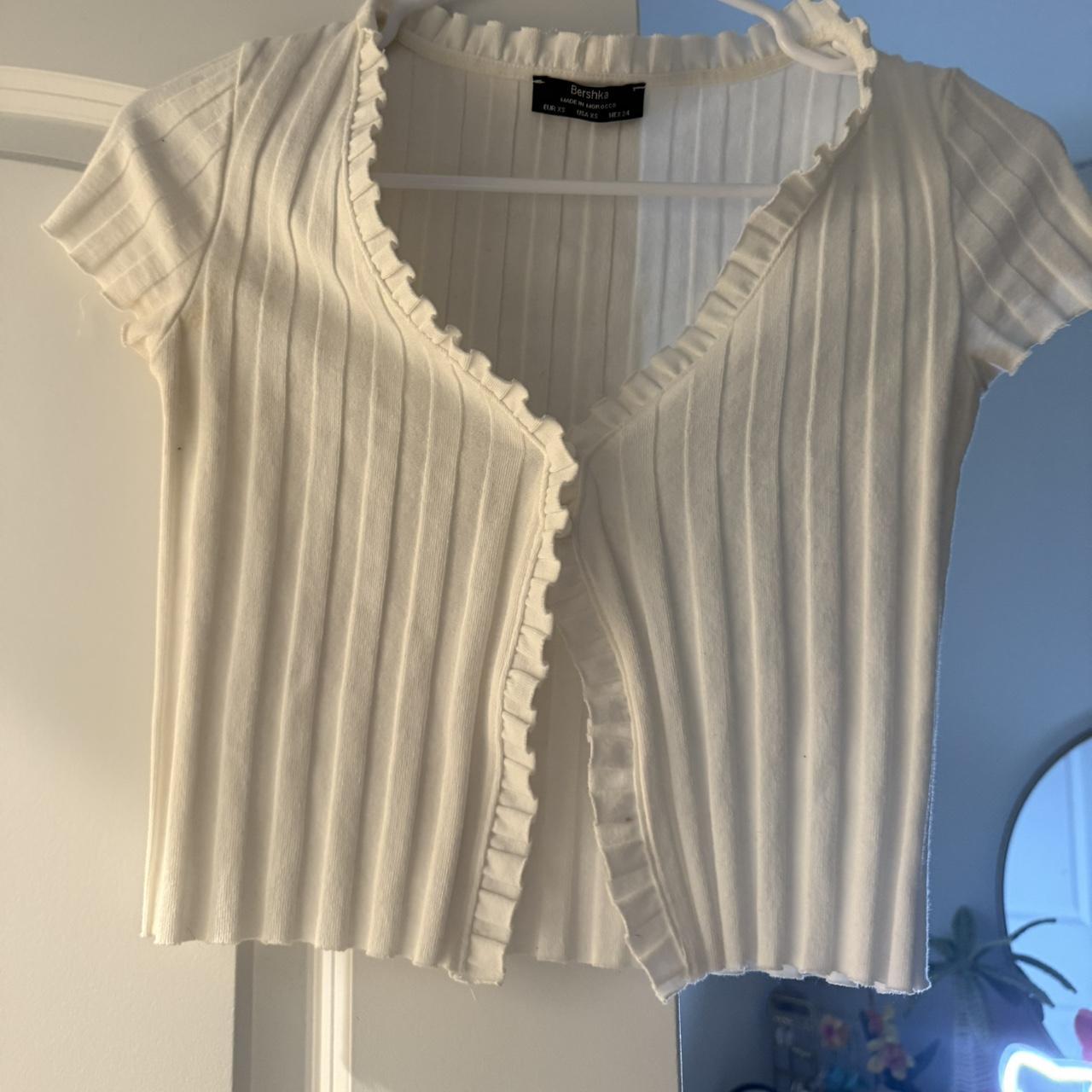 item listed by 2bejayleei