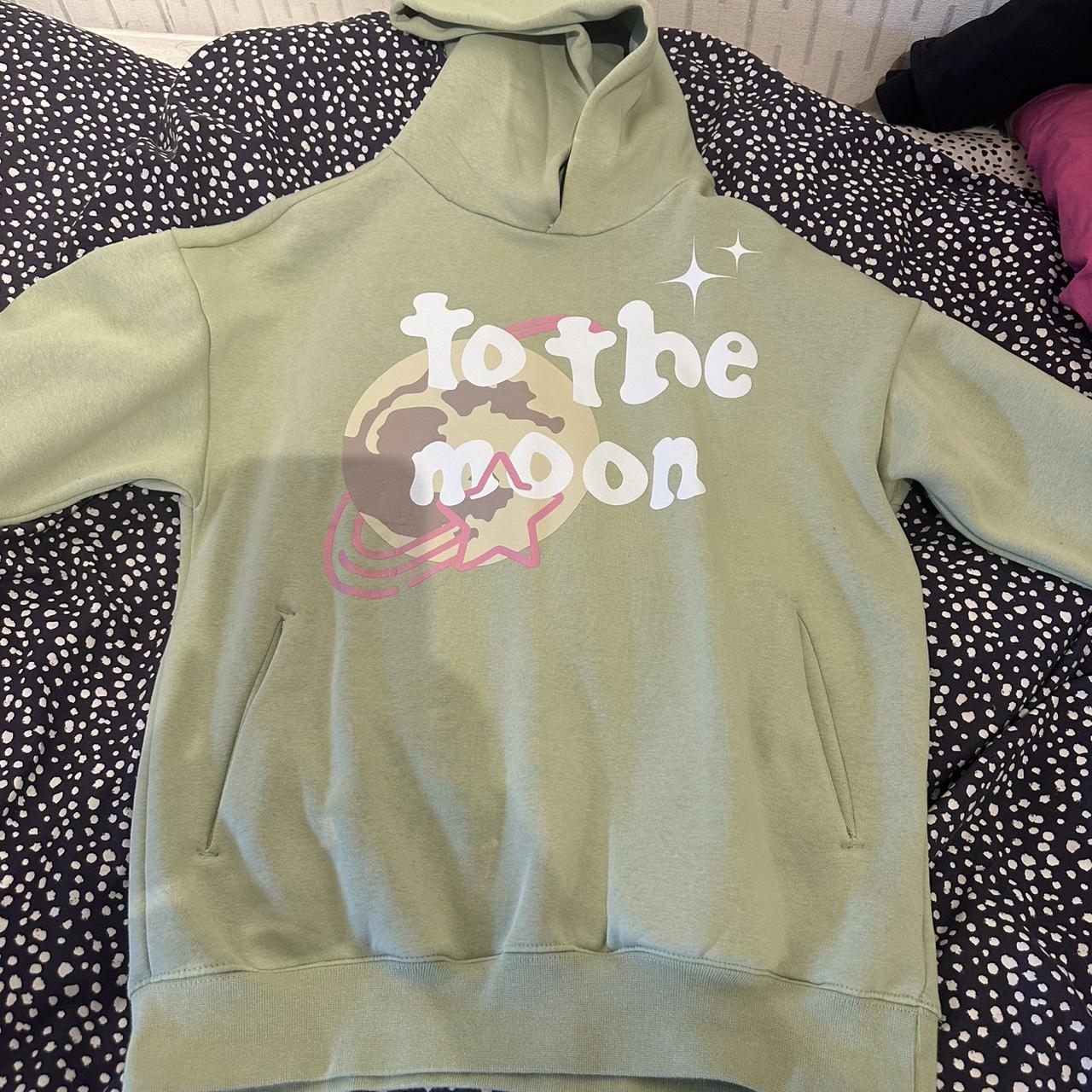 item listed by hollyclarksonxox