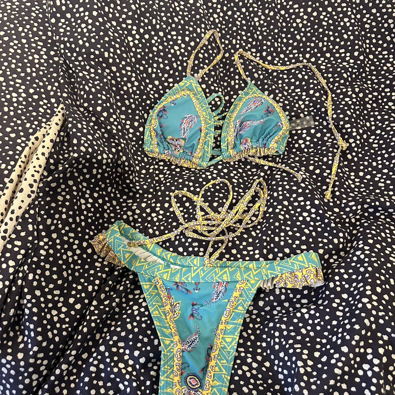 item listed by hollyclarksonxox