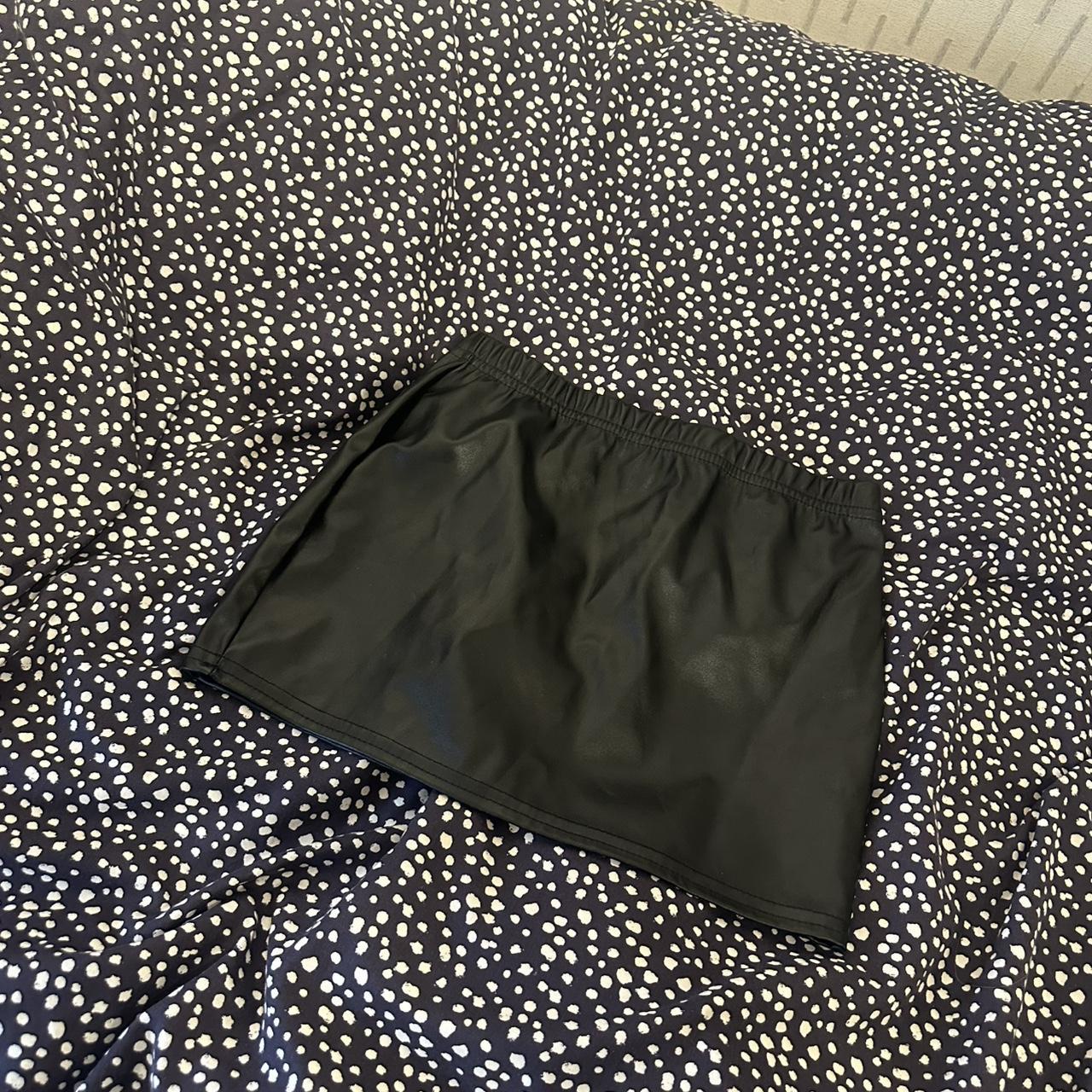 item listed by hollyclarksonxox