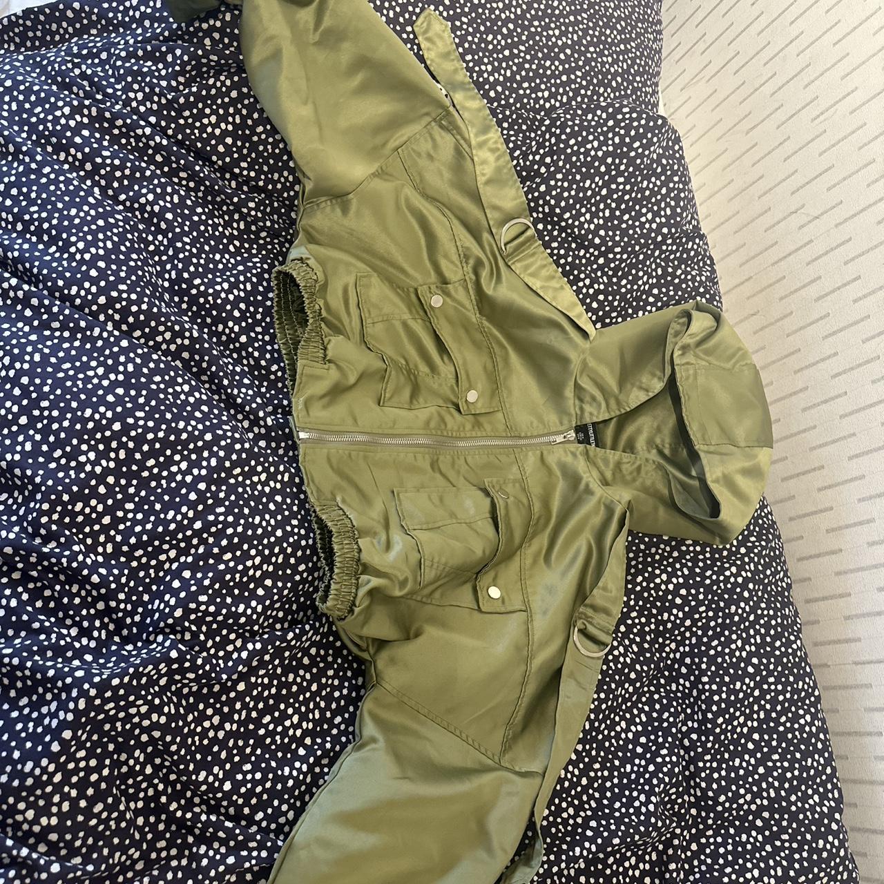 item listed by hollyclarksonxox