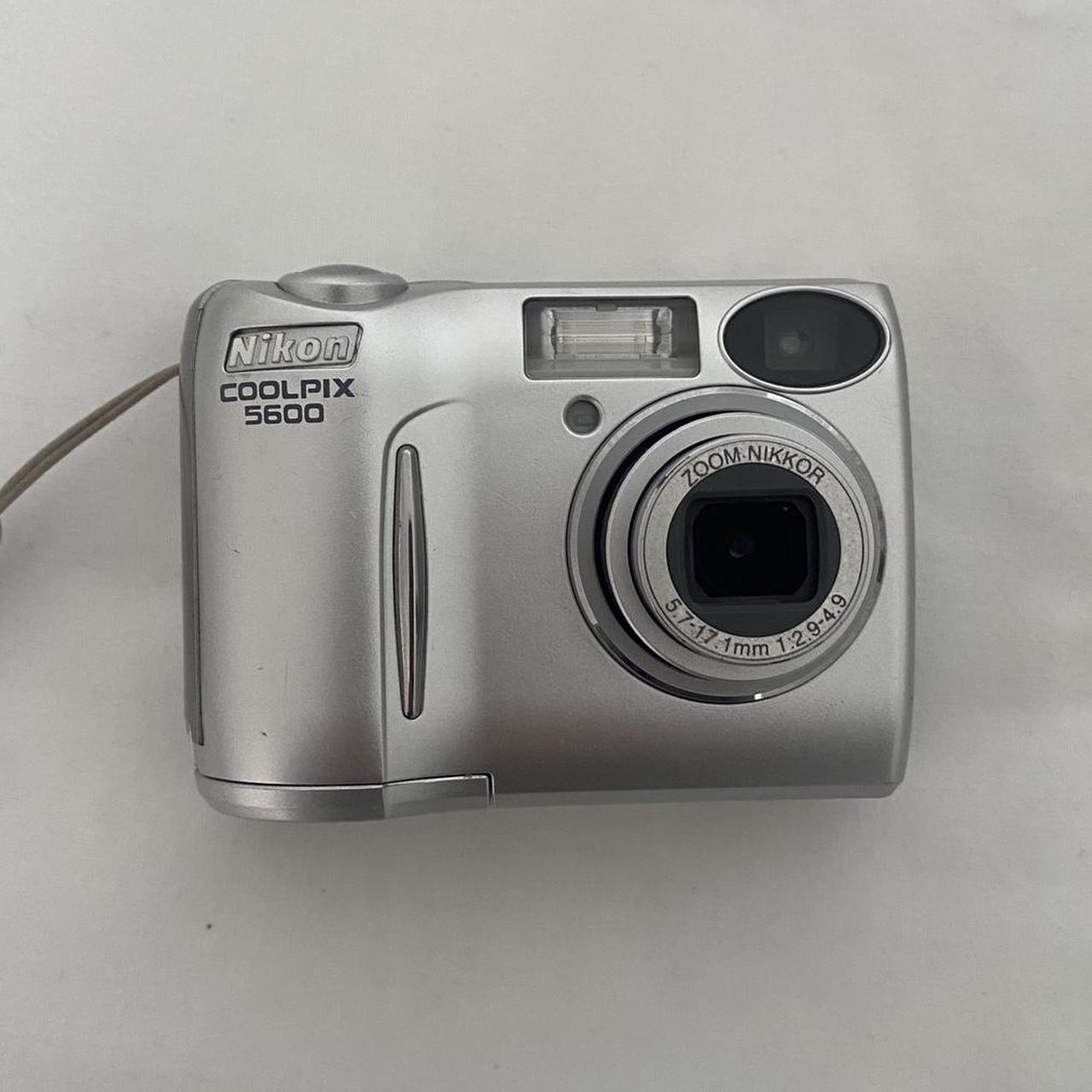 silver nikon coolpix E5600 digital camera . 5.1 mega... - Depop