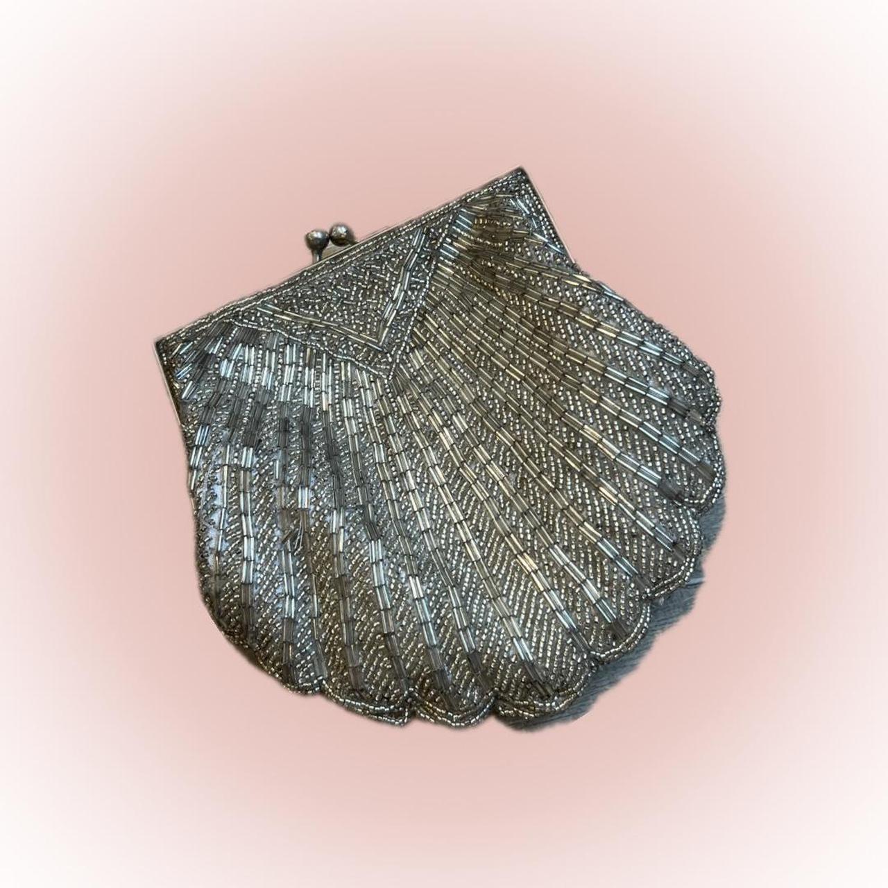 Vintage Silver Beaded retailer Seashell Clutch