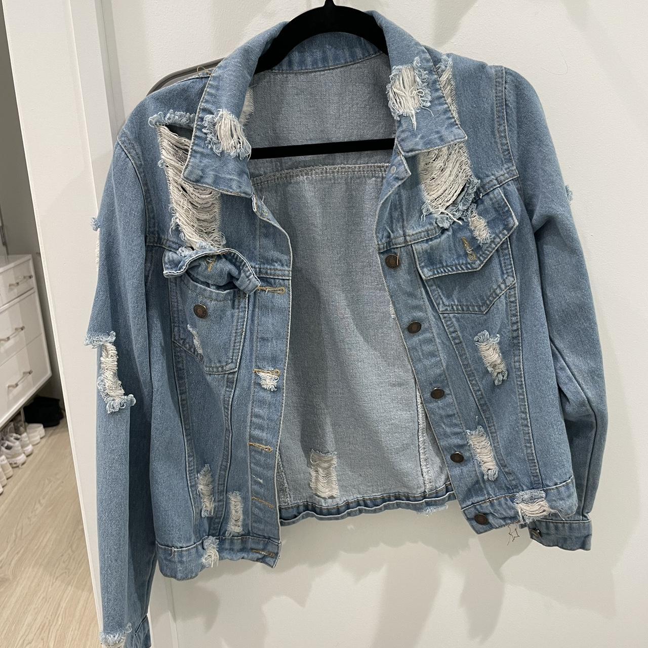 Denim jean jacket. Lightly worn. Brand unknown - Depop