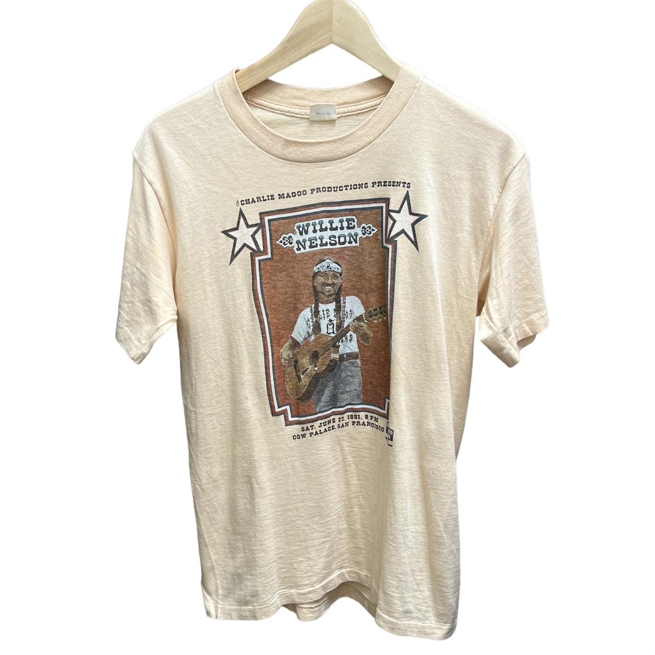 Vintage Willie Nelson concert tee shirt newest