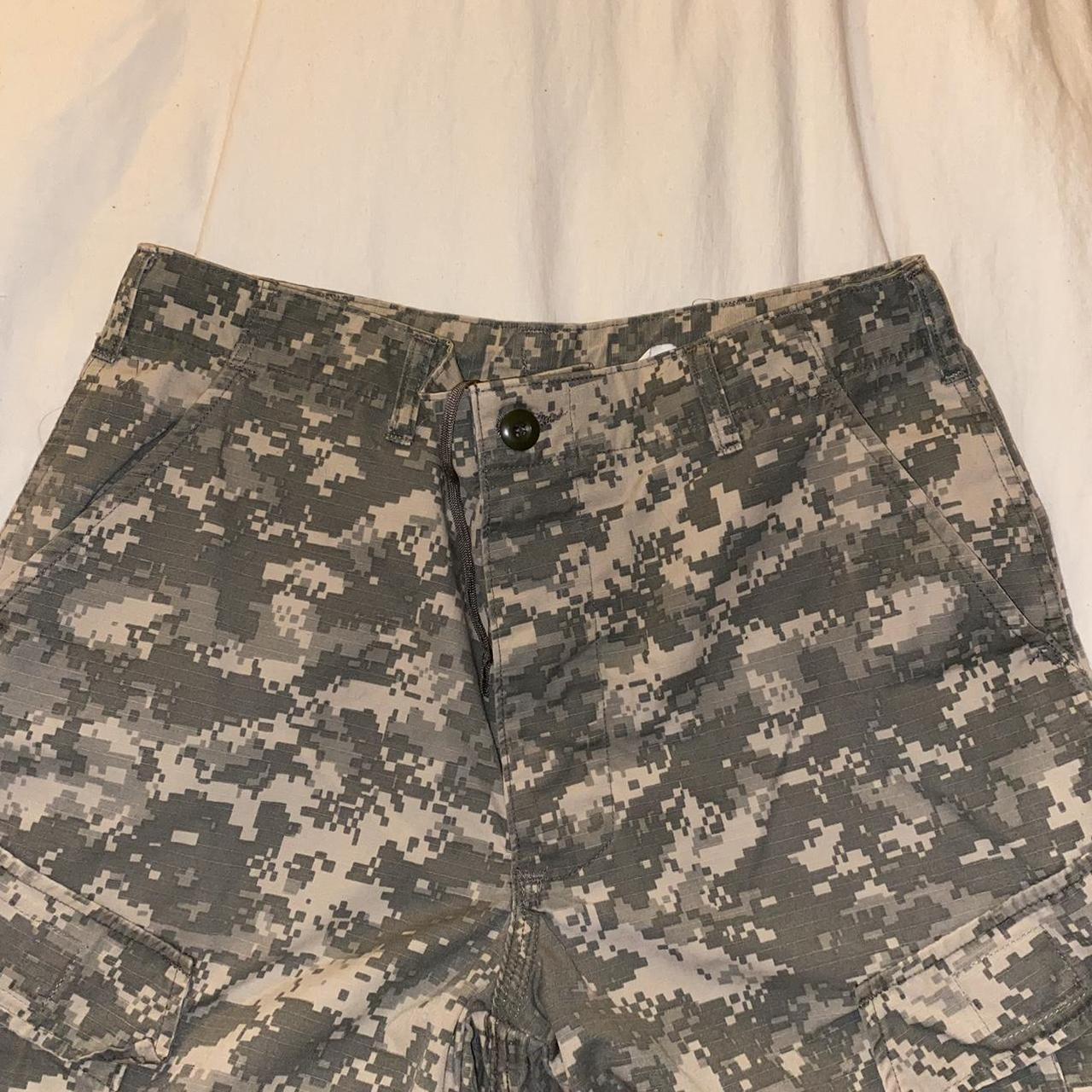 Baggy Camo Military Cargo Pants super cute n... Depop