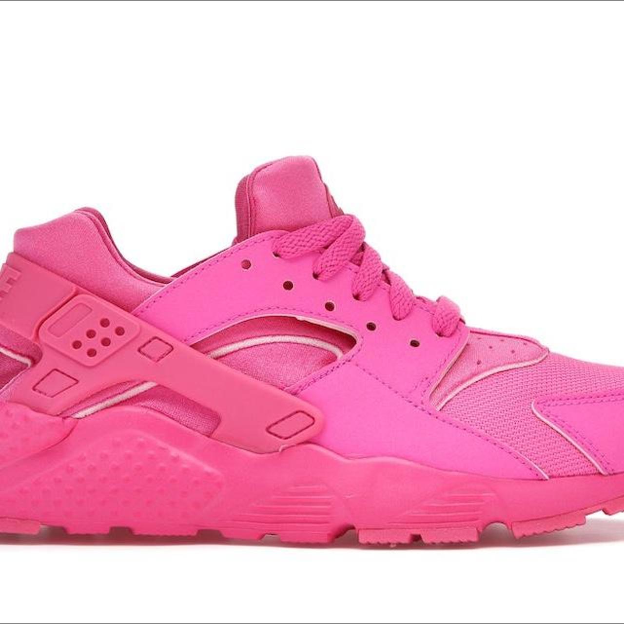 Nike Hot pink Huaraches Worn once No Flaws Depop