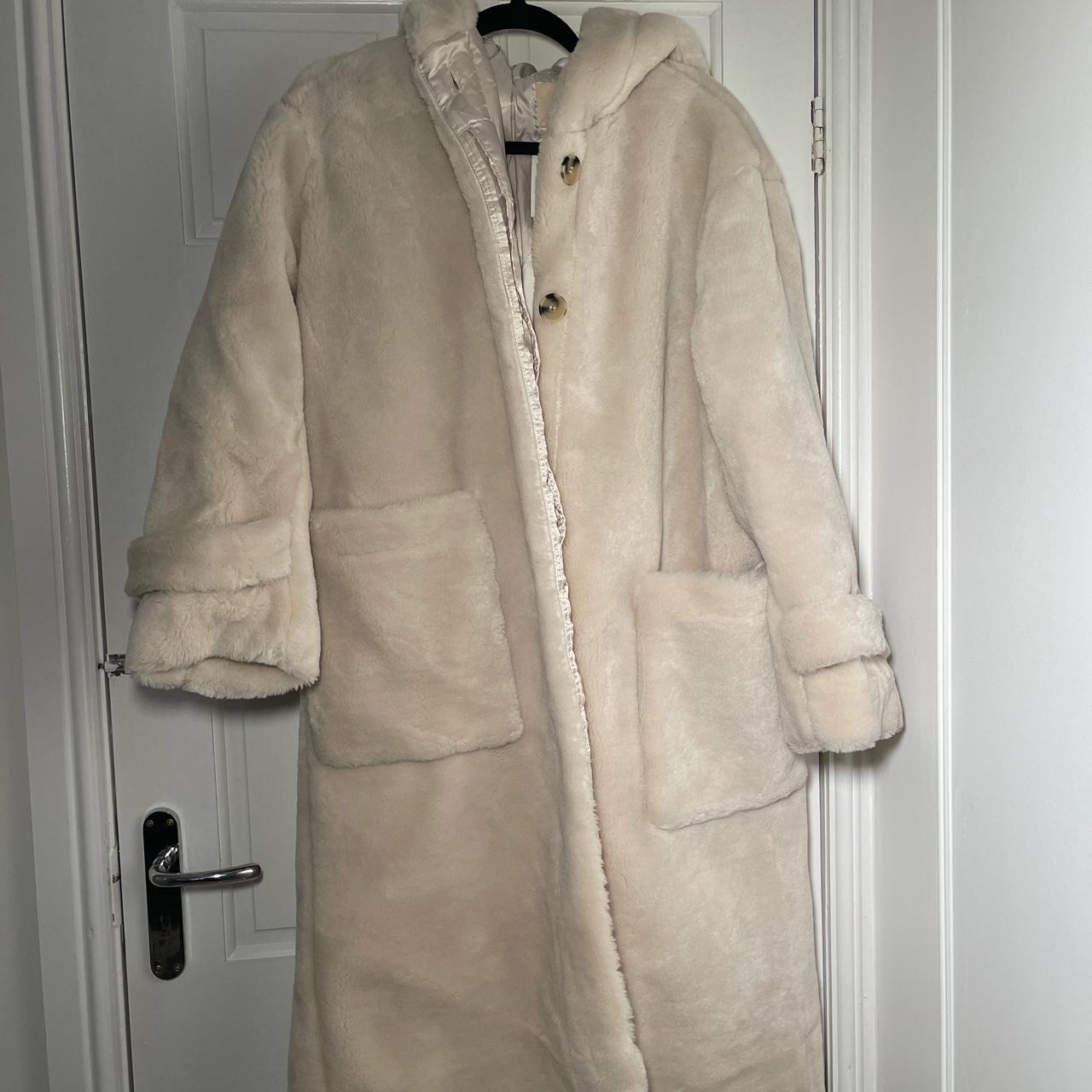 Hm hot sale fur coat