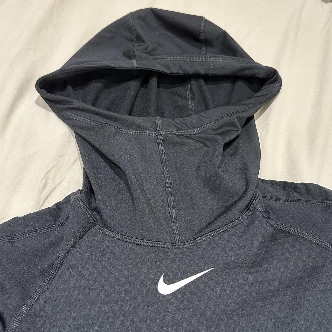 Nike pro hyper warm. Women s training hoodie. Size S