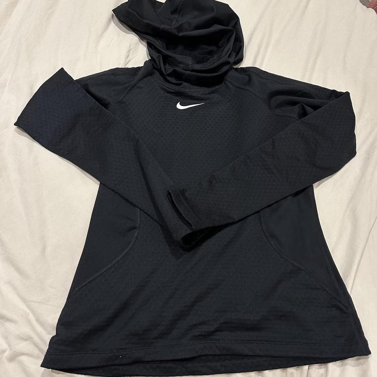 Nike pro hyper warm. Women s training hoodie. Size S