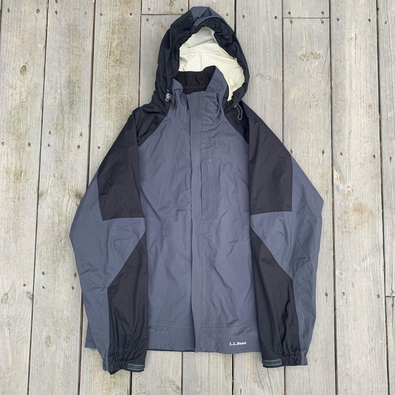 L.L.Bean Men's Grey and Black Coat | Depop