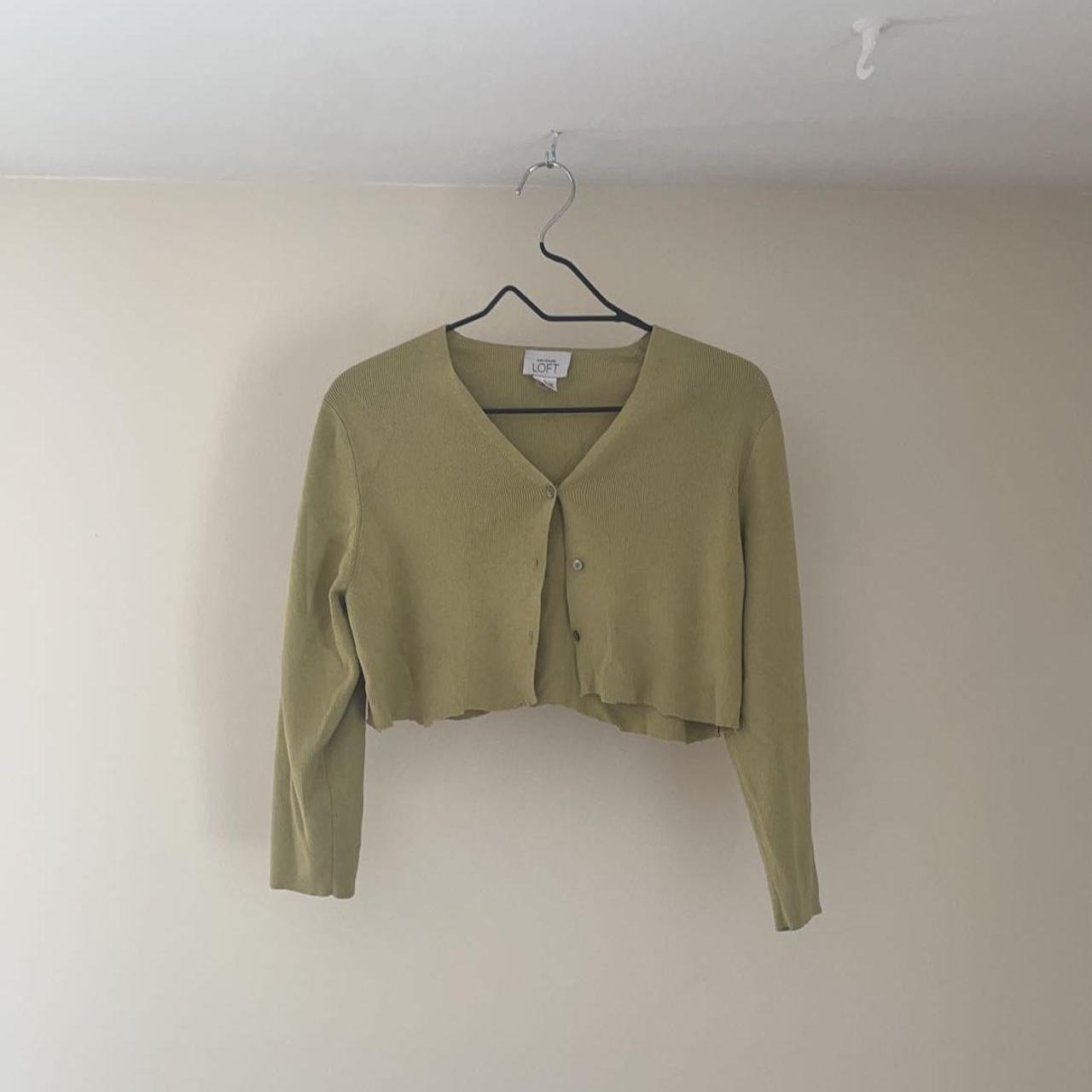 Ann Taylor Women's Green Cardigan | Depop