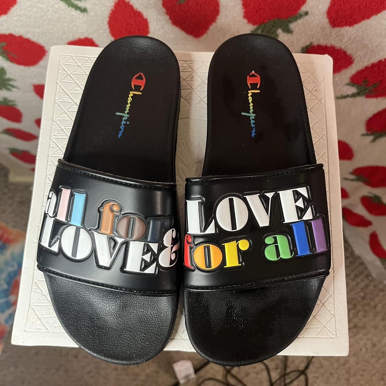 Champion deals pride slides