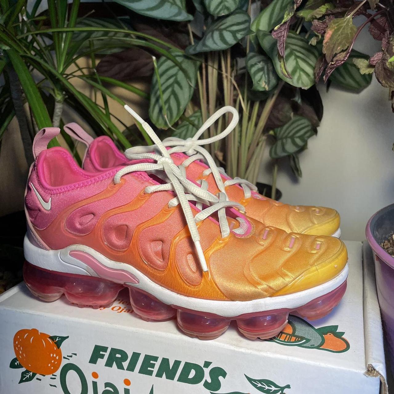 Vapormax plus psychic pink sale