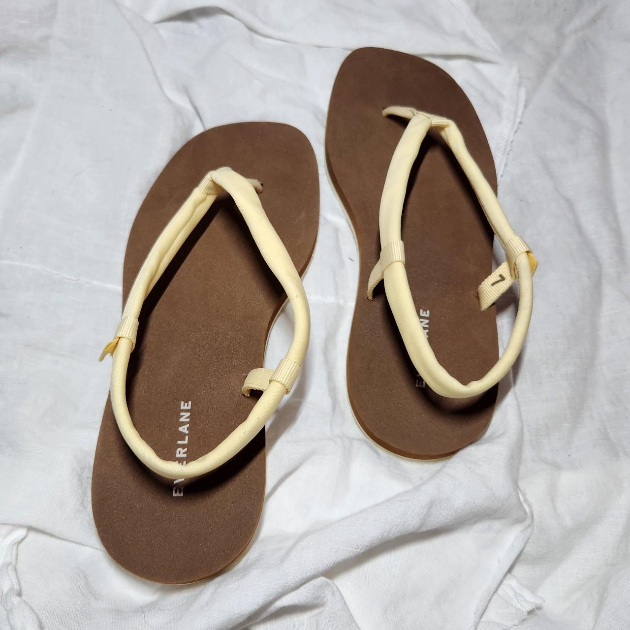 Everlane hot sale flip flops