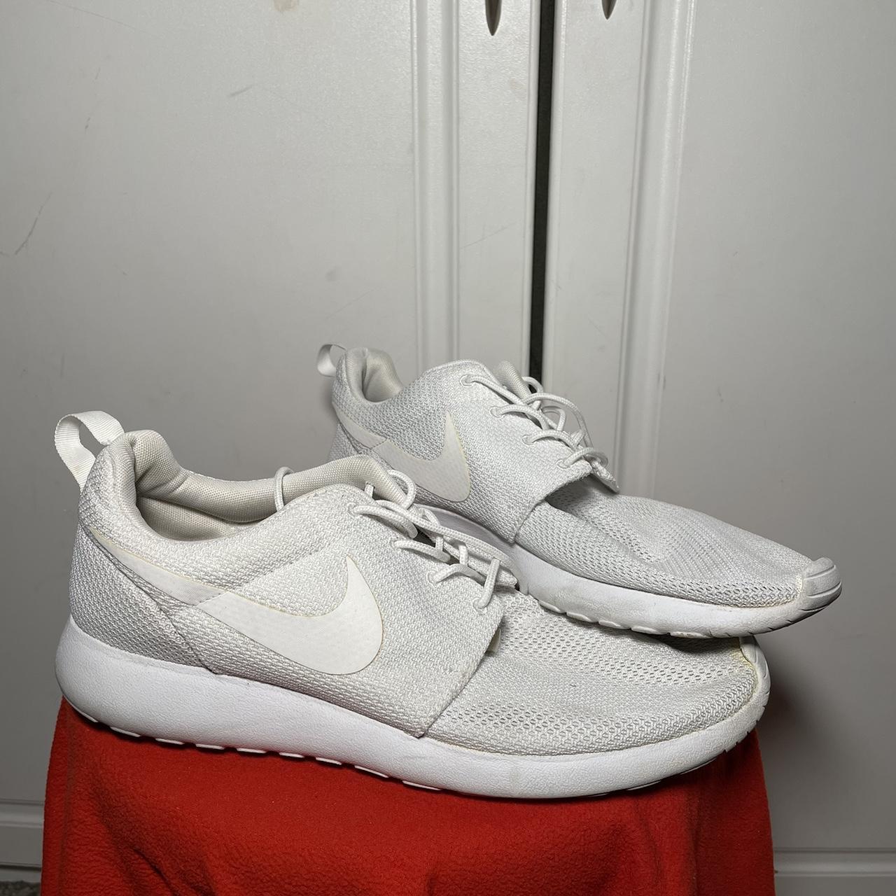 Roshe 1 clearance white