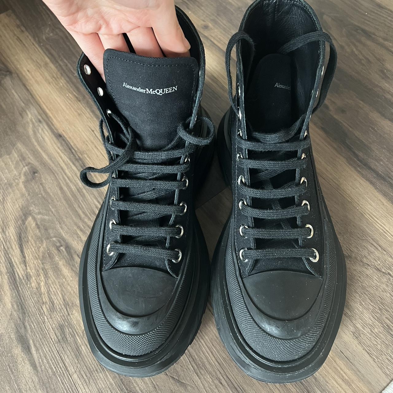 靴 ALEXANDER McQUEEN TREAD SLICK HIGH Boots Alexander McQueen | Tread Slick Hi Top Boots | High Tops | Cruise