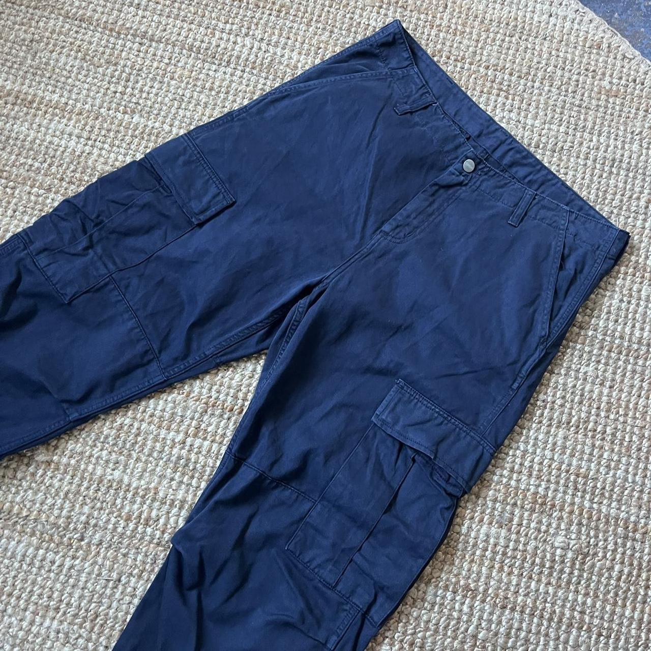 Carhartt WIP Men's Navy Trousers | Depop