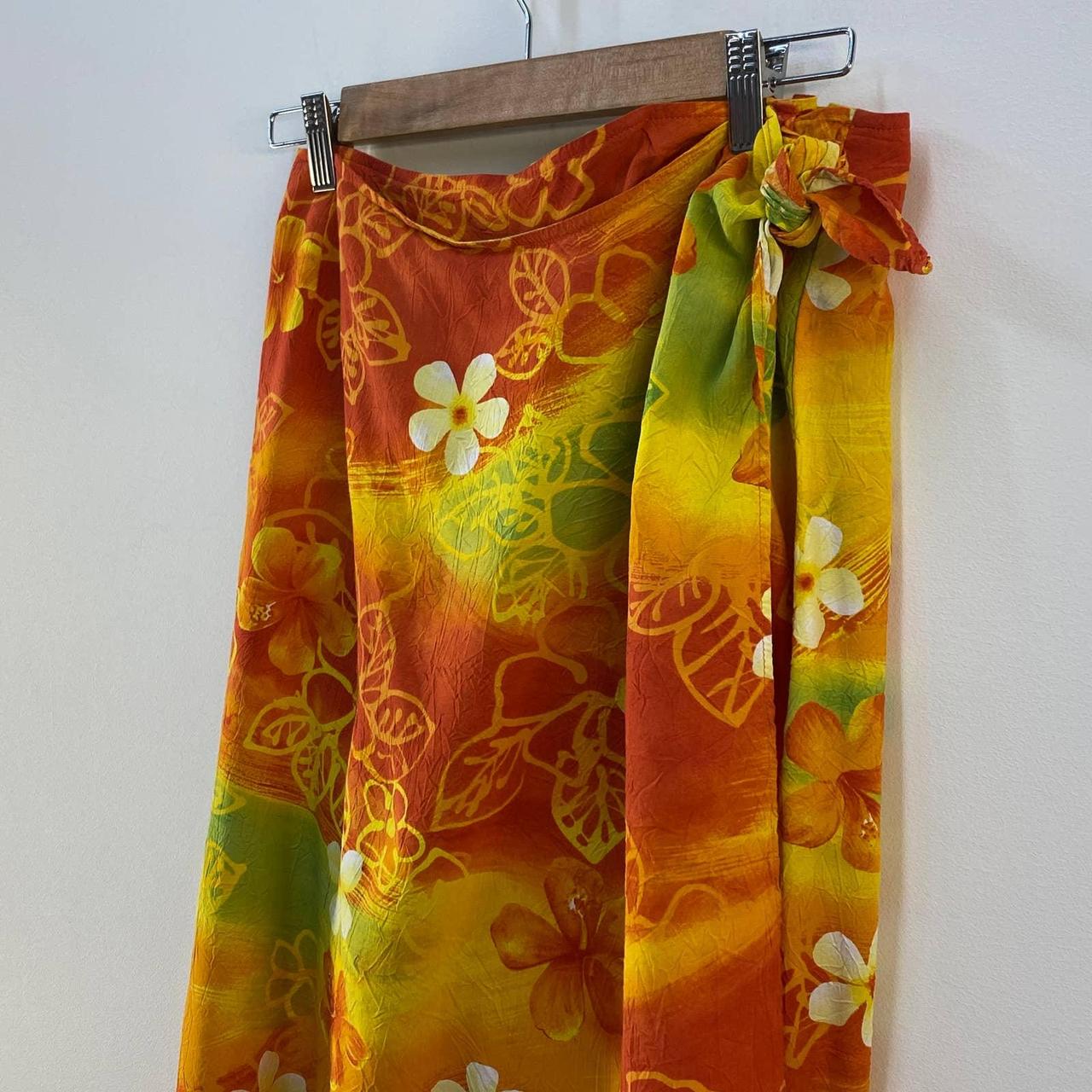 Jams Worlds Wrap Skirt Women's XL Fire Flower... Depop