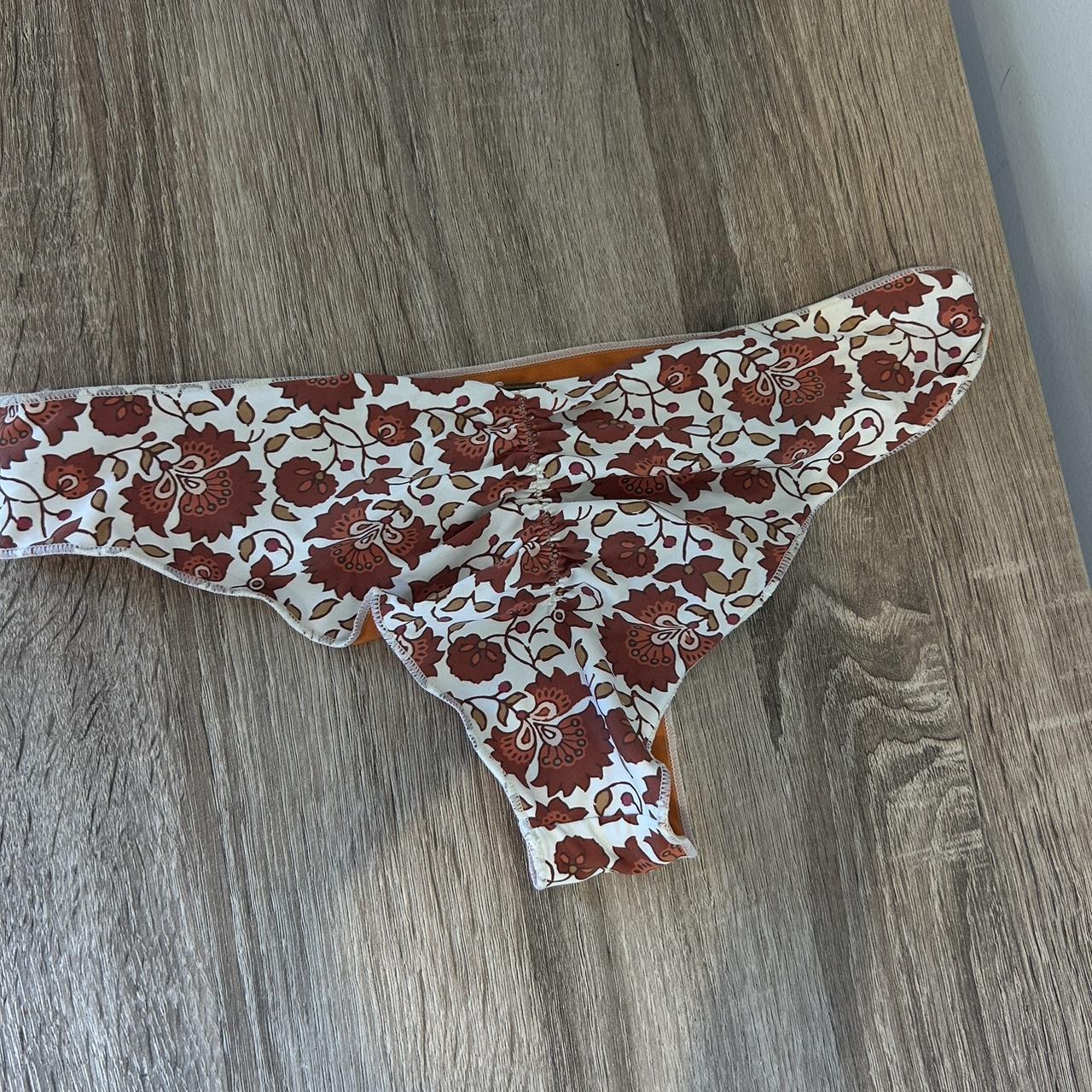 Ripcurl scrunched bum bikini bottoms Depop