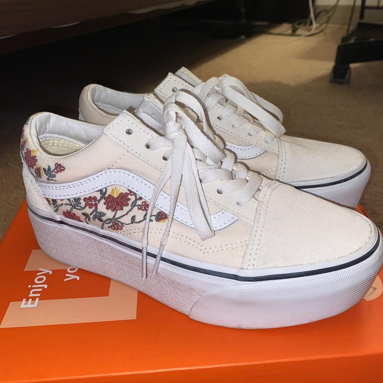 Beige Floral Limited Edition Platform Vans Size 7