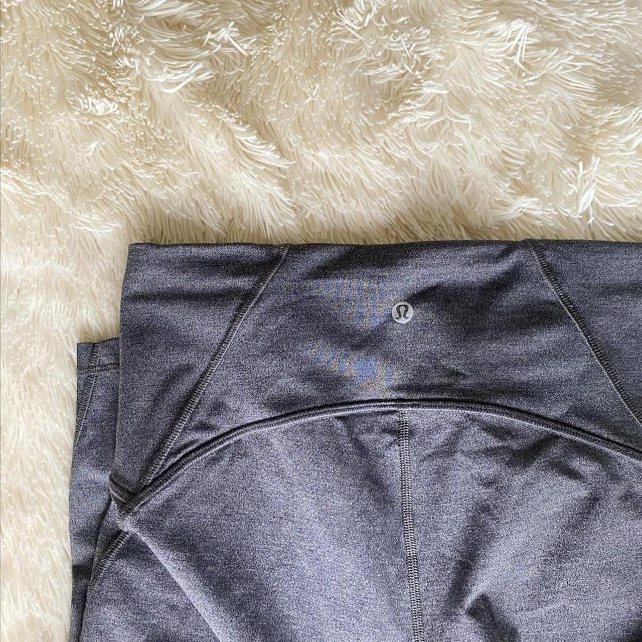 Lululemon Women's Grey Leggings | Depop