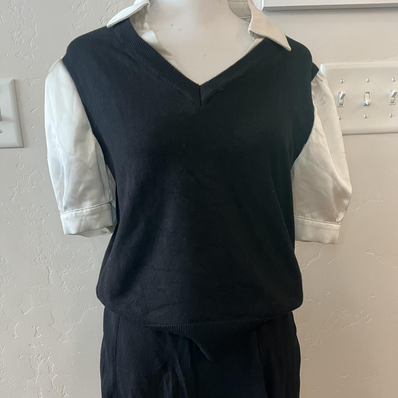 Cynthia Rowley Women's Sweater Black/Navy M – Black sweater