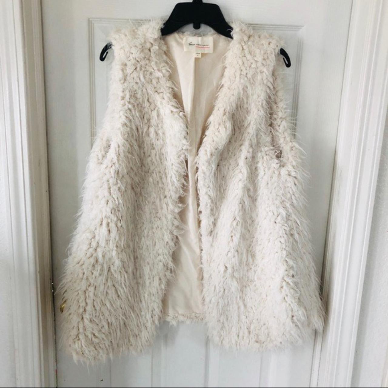 Vince camuto clearance fur vest