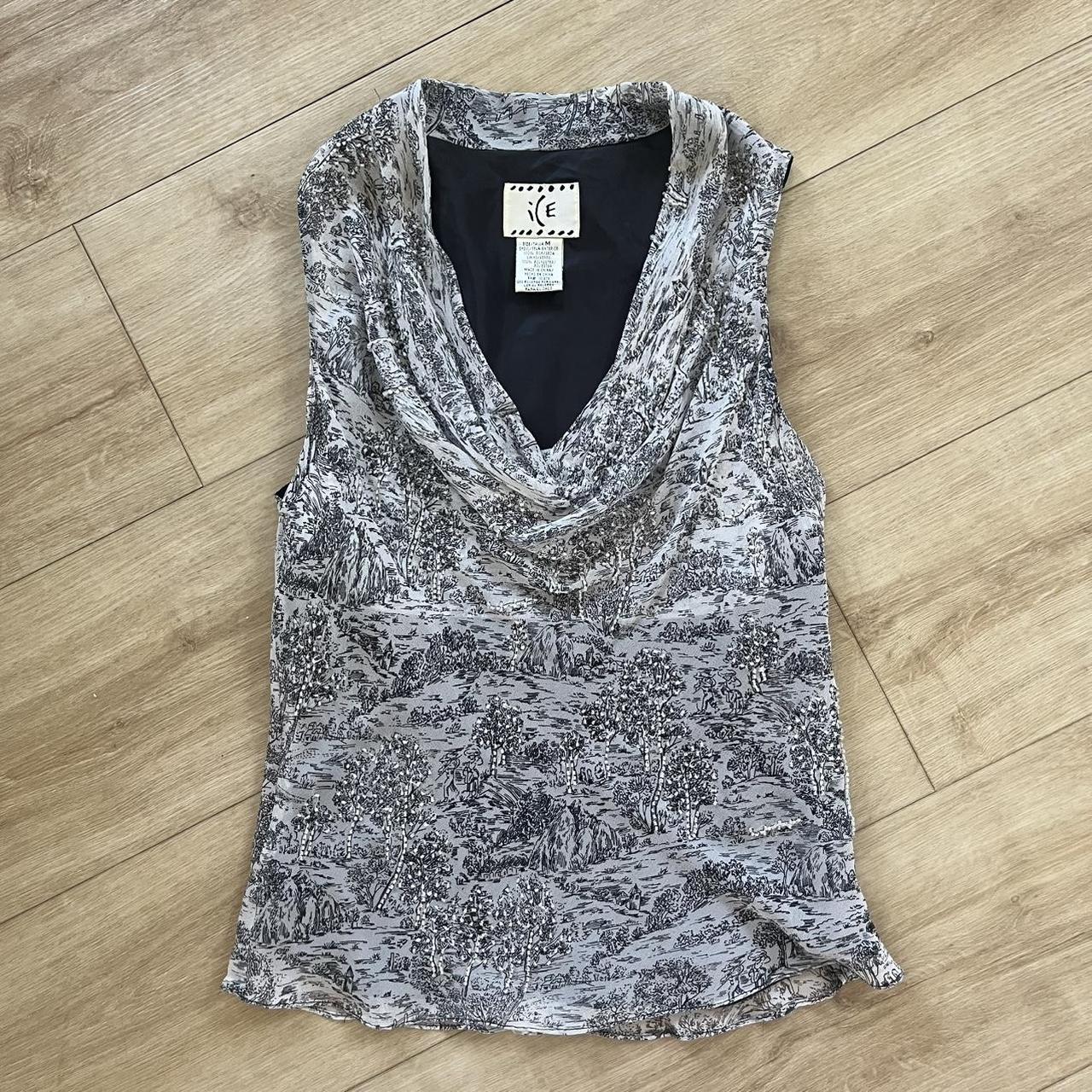 item listed by amyaria