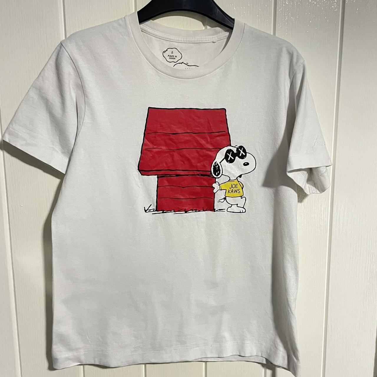 kaws x snoopy t shirt