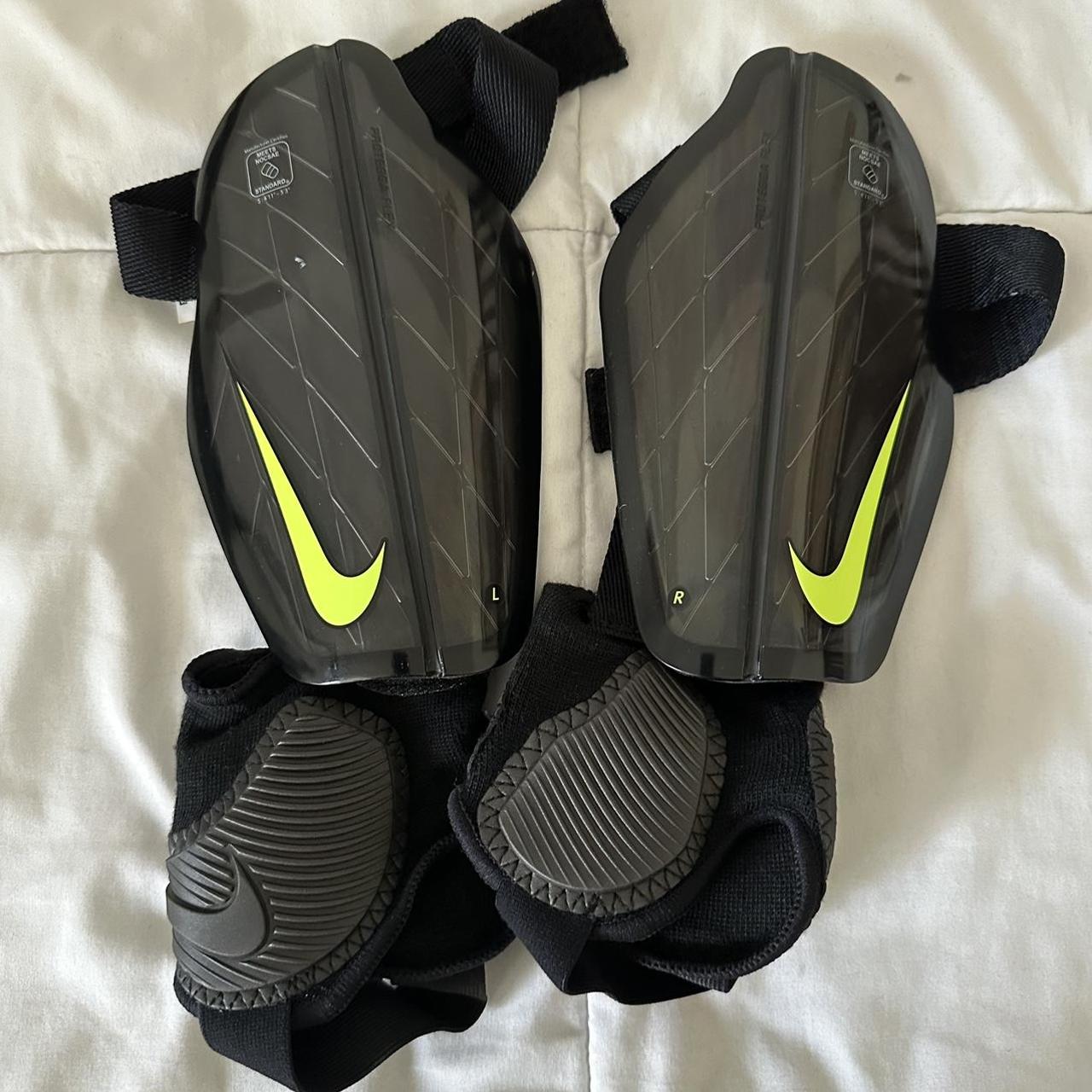 Nike protegga flex cheap soccer shin guards