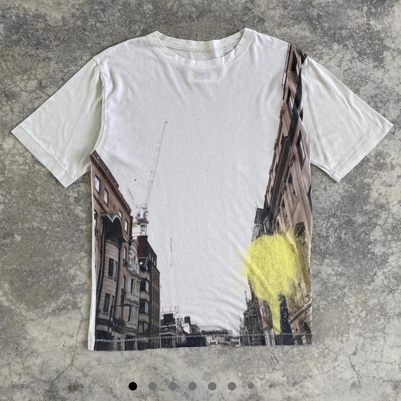 maison margiela tee, monument building graphic, size:...