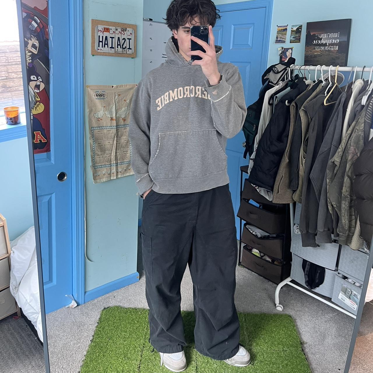 Abercrombie & Fitch Men's Grey and Cream Hoodie Depop