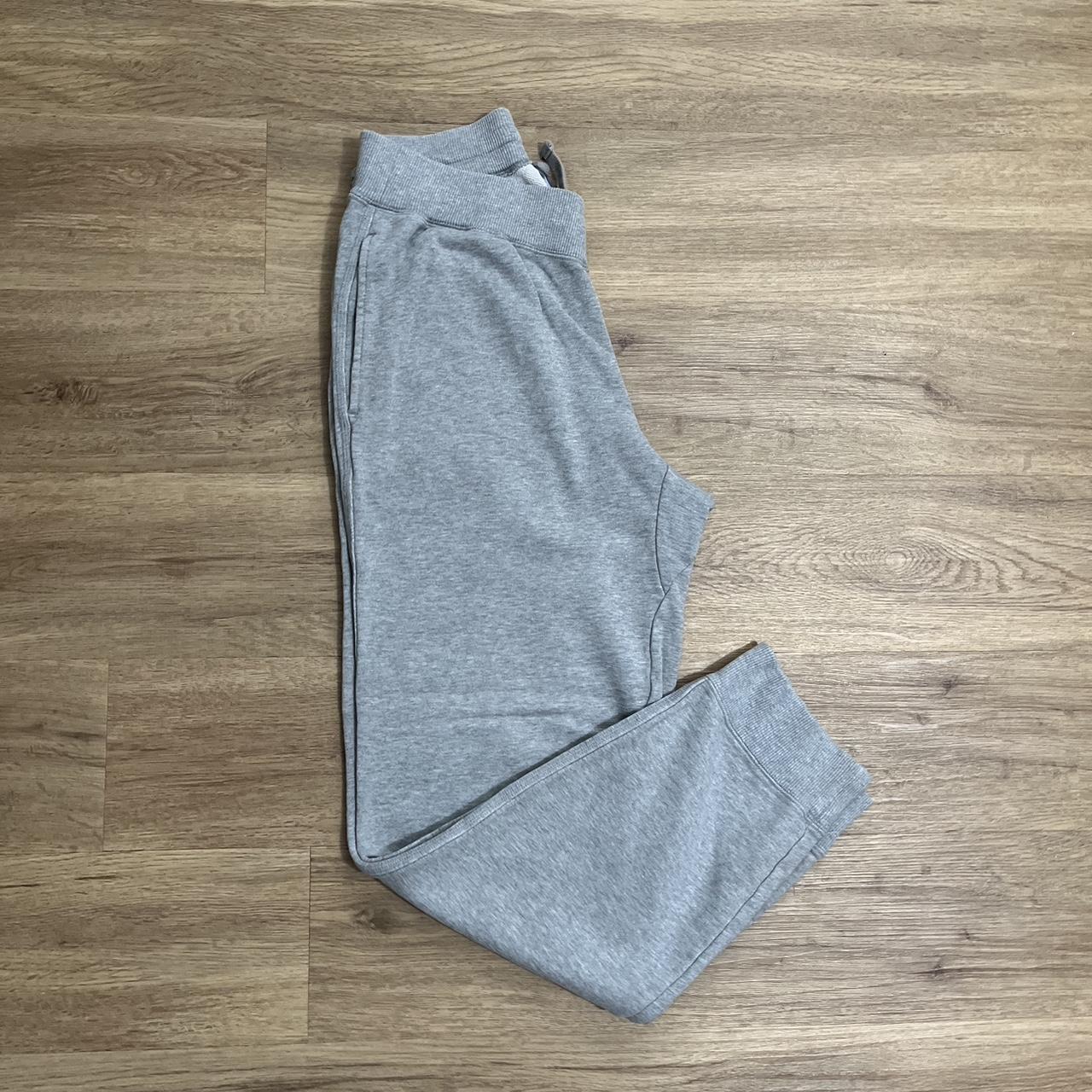 Light Grey Nike Swoosh Joggers 📦 FREE SHIPPING Depop