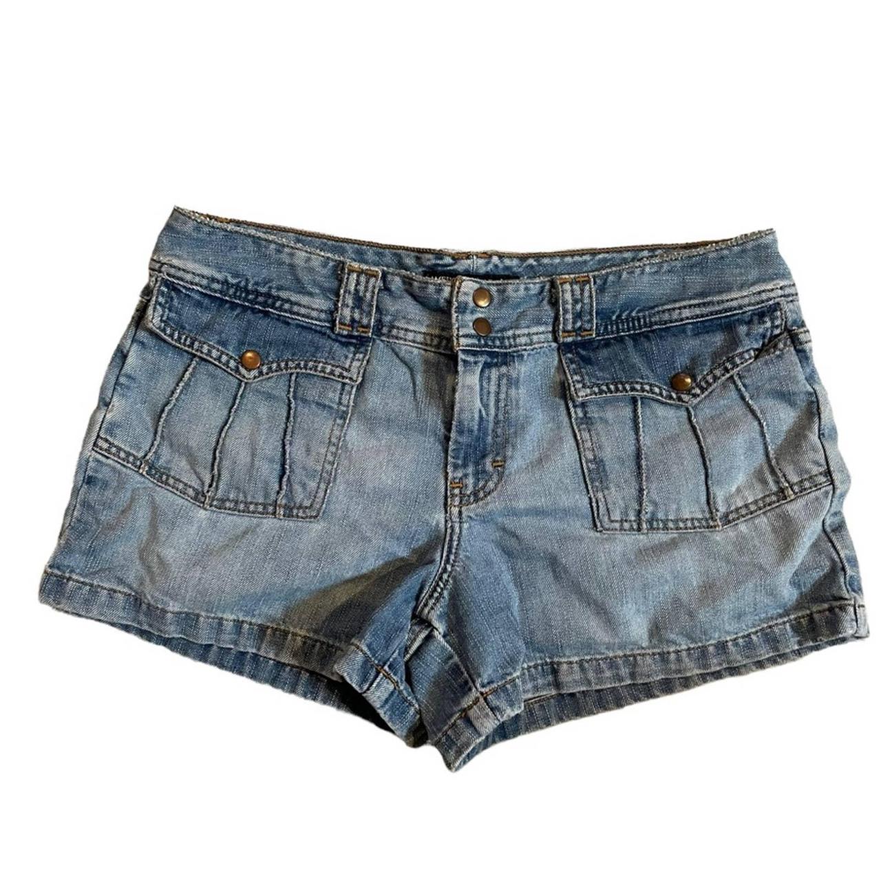 American Eagle Outfitters Women's Blue Shorts | Depop