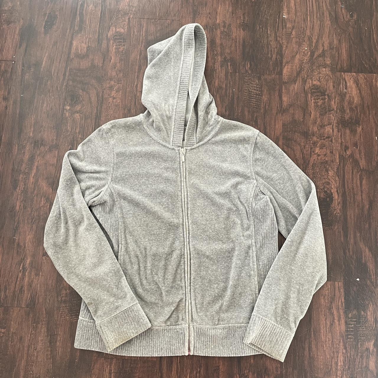item listed by idontwearit