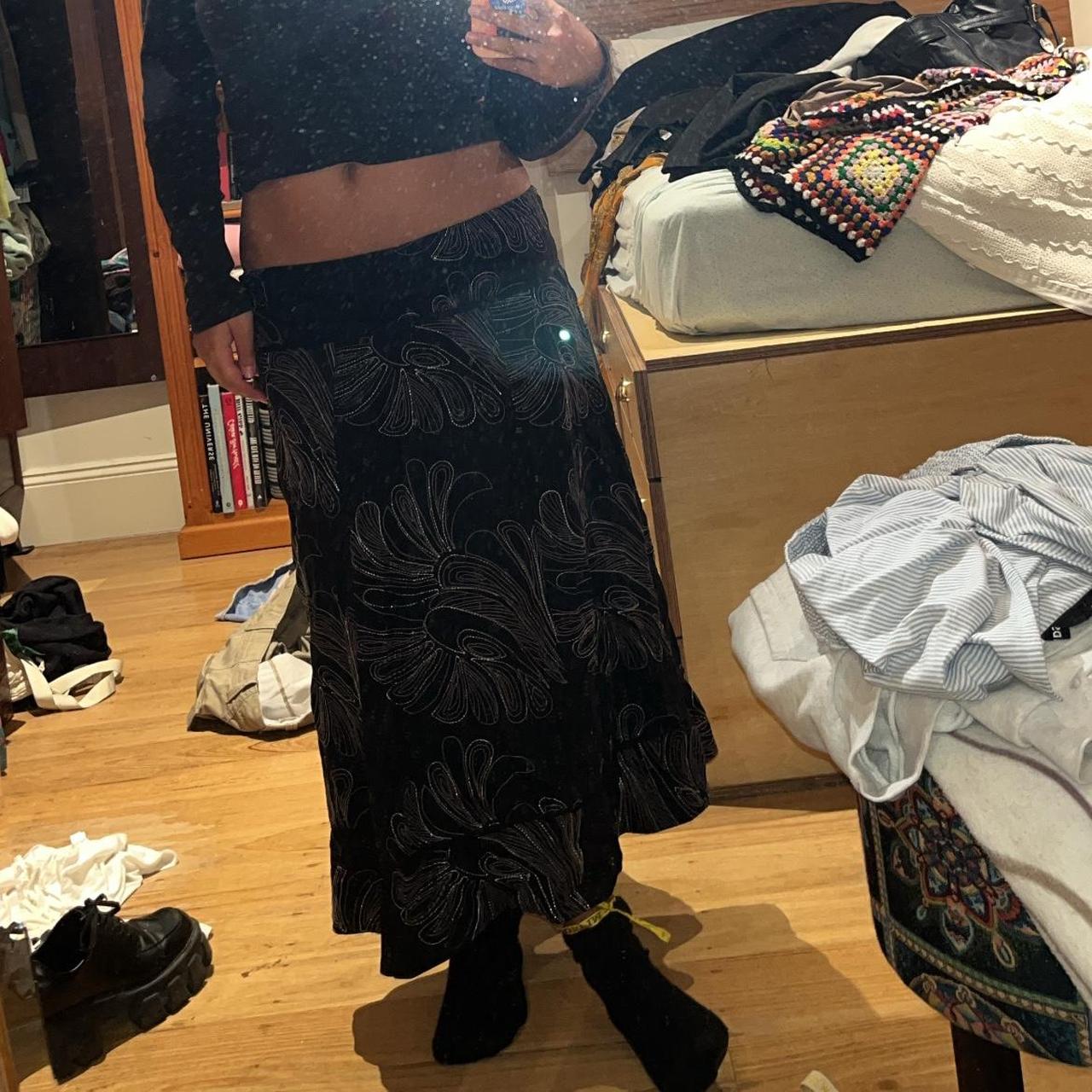 Festival midi clearance skirt