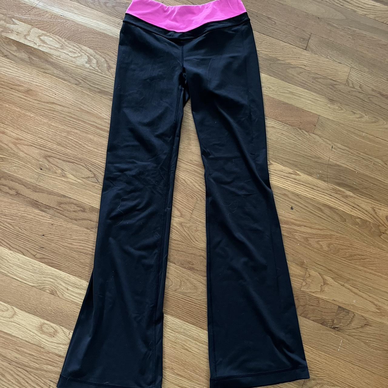 y2k victoria’s secret flare leggings marked xs but... - Depop