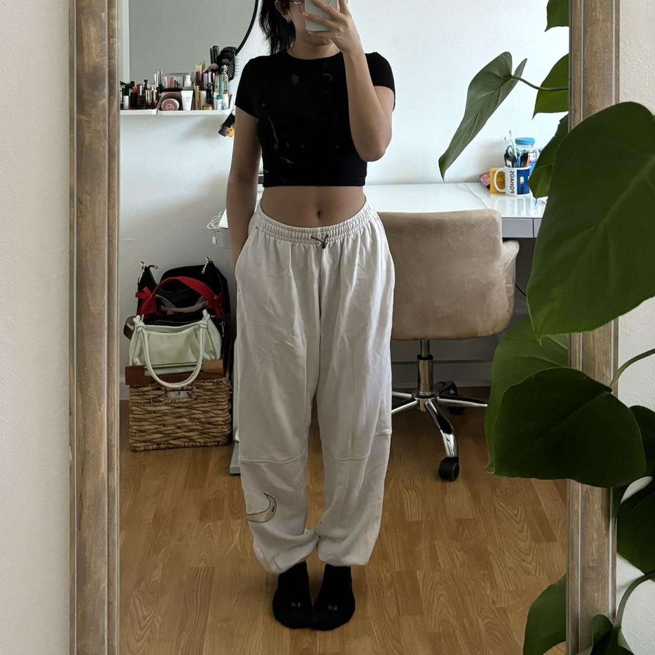 baggy nike sweatpants women