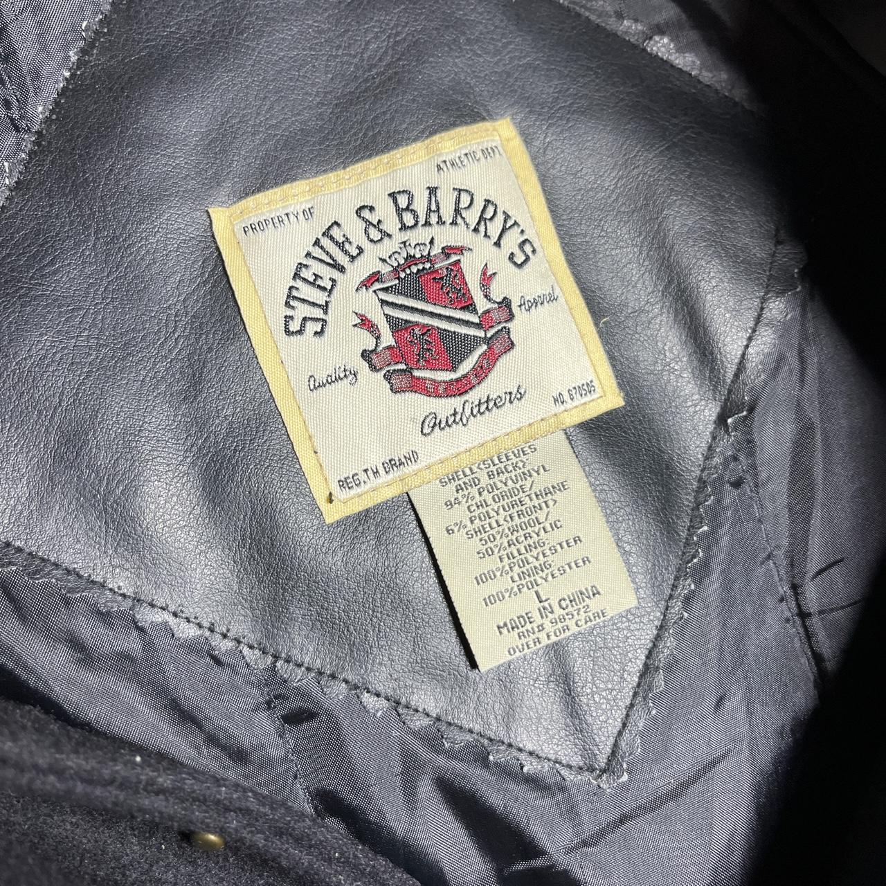 Steve & Barry's Men's Black and Cream Jacket | Depop