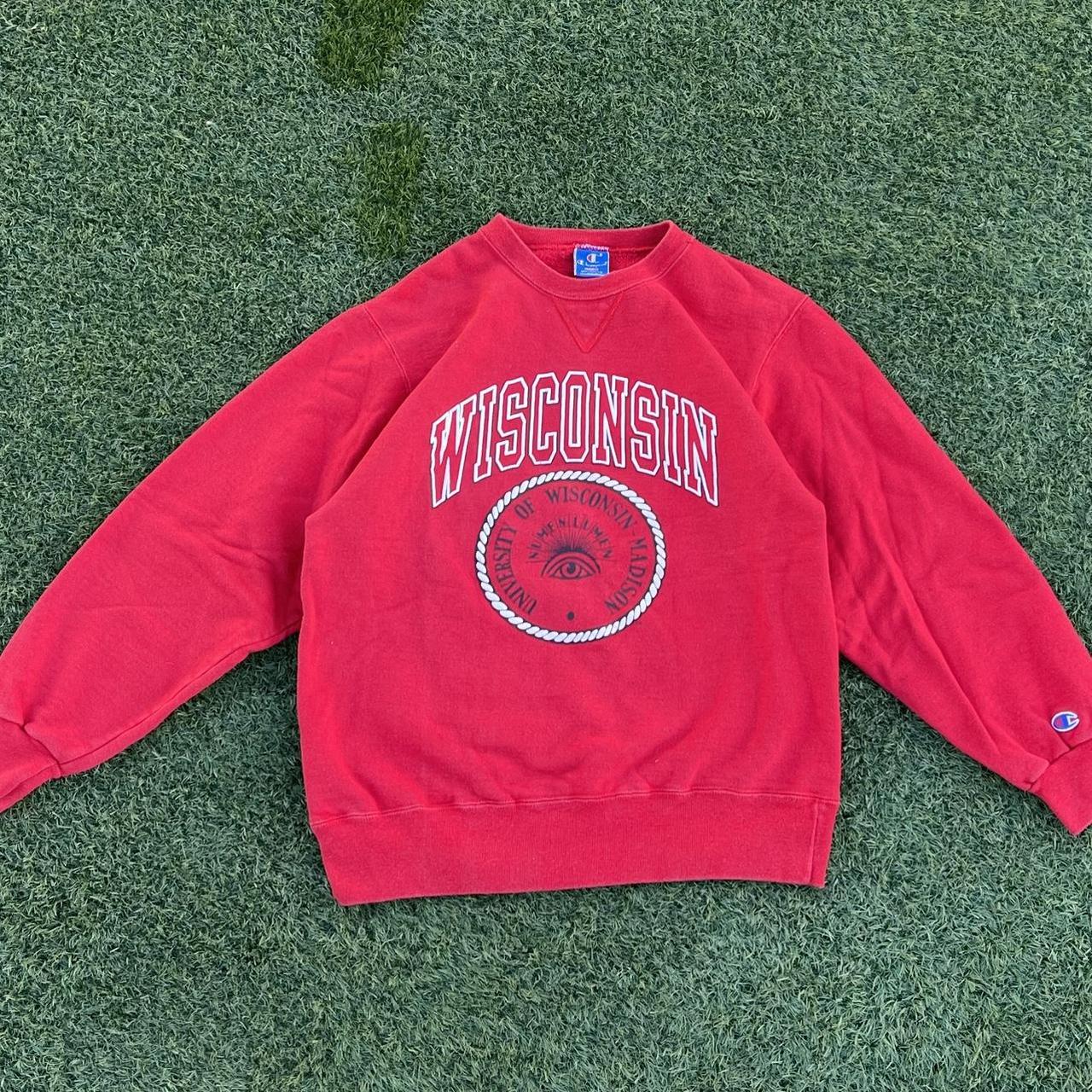 VTG 90's order Wisconsin Badgers College Sweatshirt Size Medium