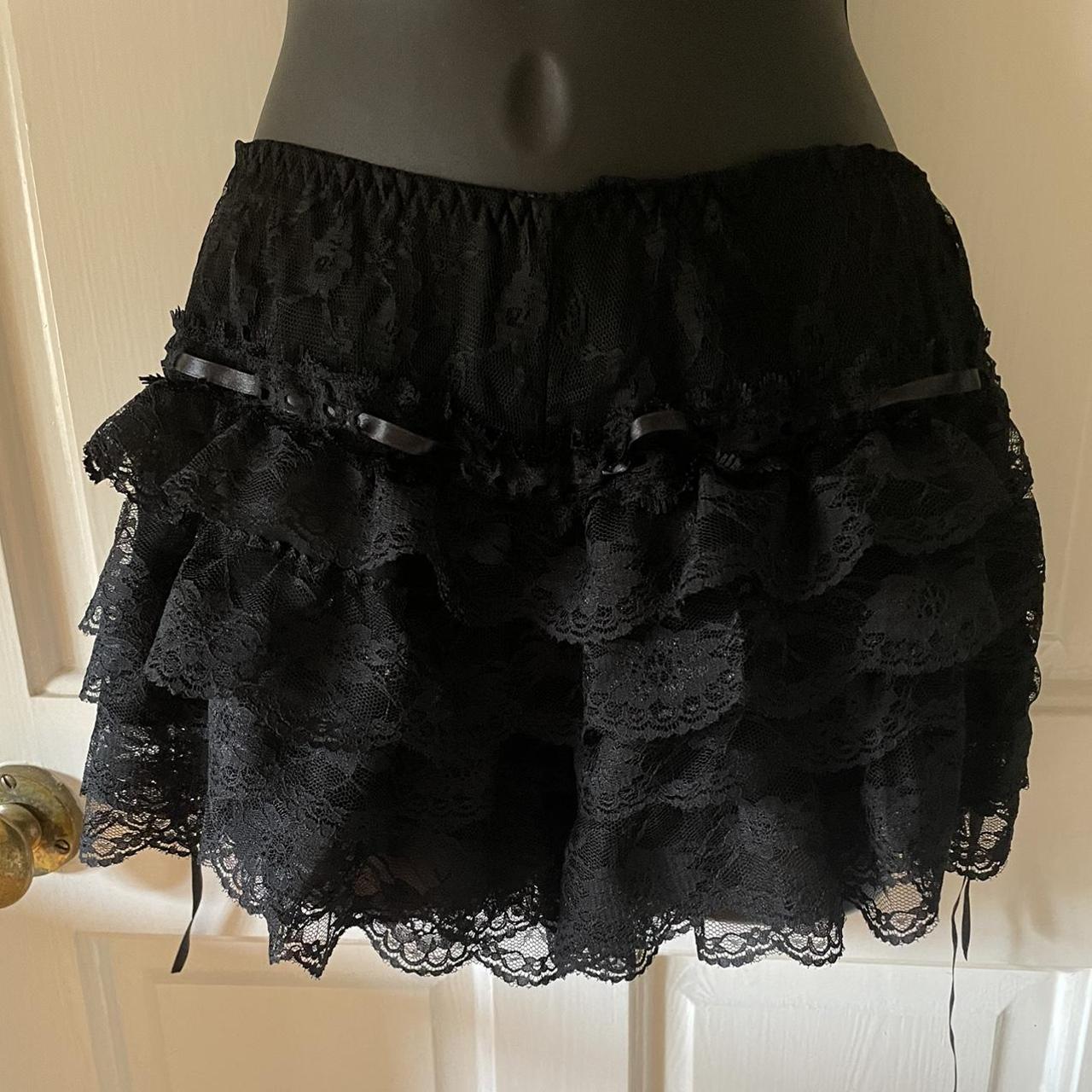 Black Ruffled Lace Bloomer Lolita Shorts