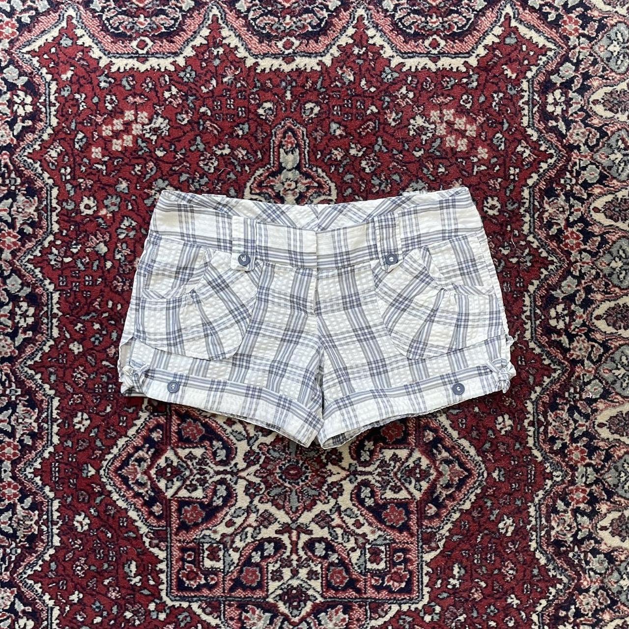 item listed by avabri
