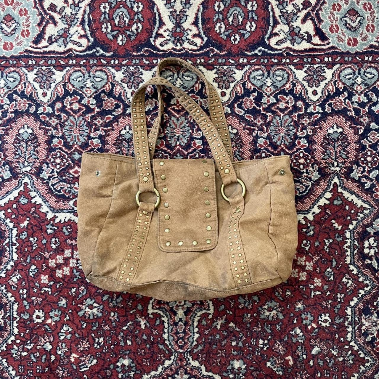 item listed by avabri