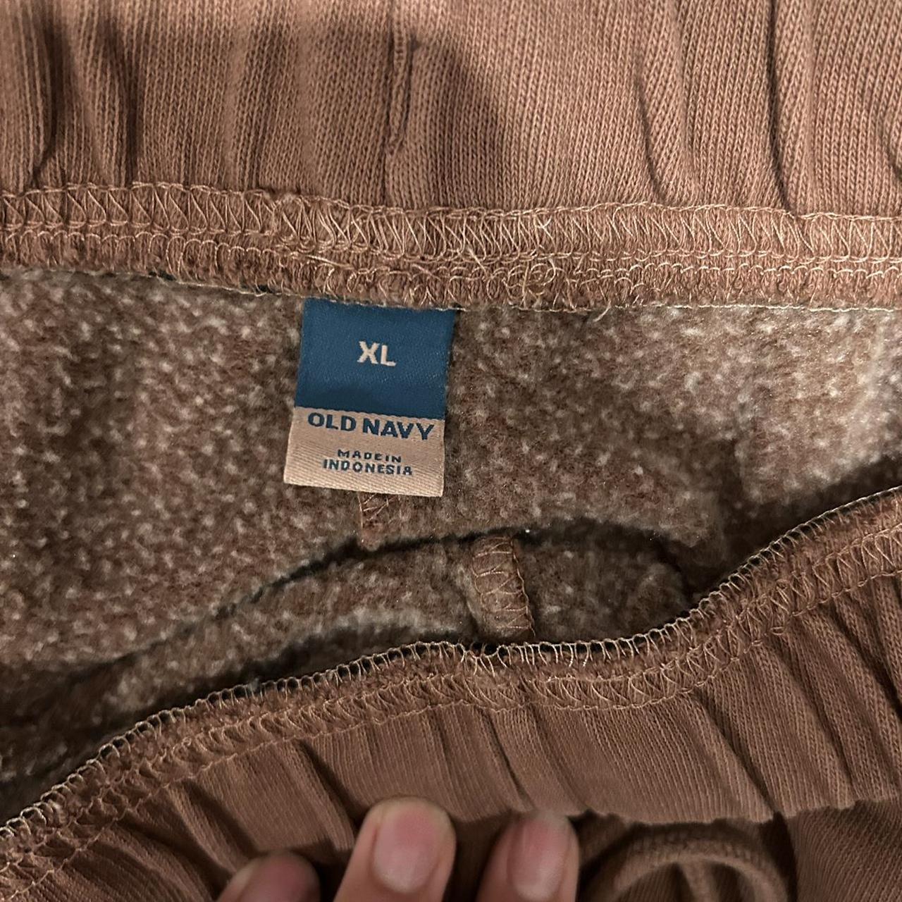 brown old navy sweatpants • L/XL (can fit s/m/l for - Depop