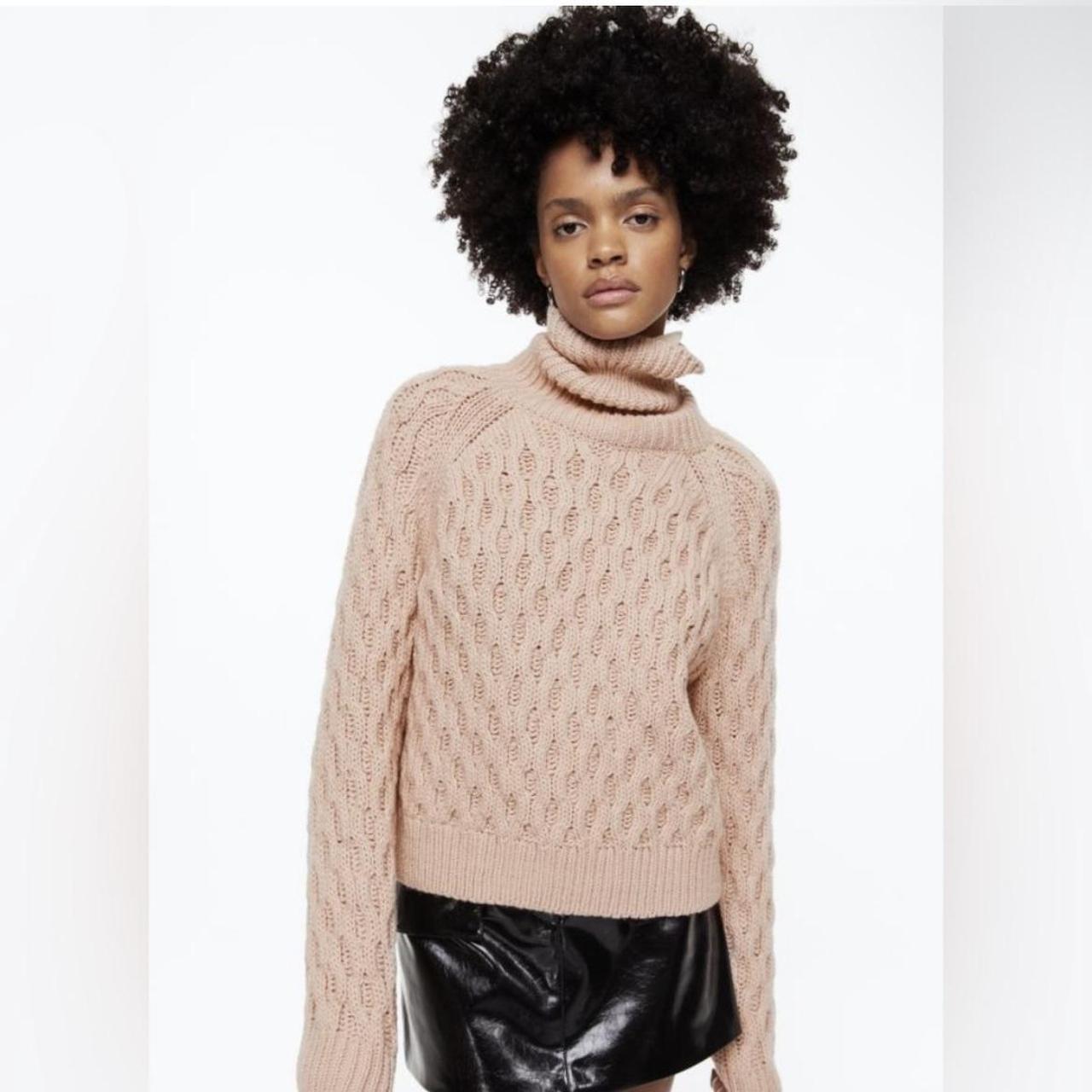 H&m light powder pink cable knit